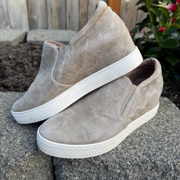 Caslon Austin Slip-On Sneaker - Picture 1 of 7